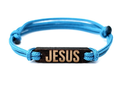 Holzarmband mit Gravur „Jesus“, Paracord – Bild 5